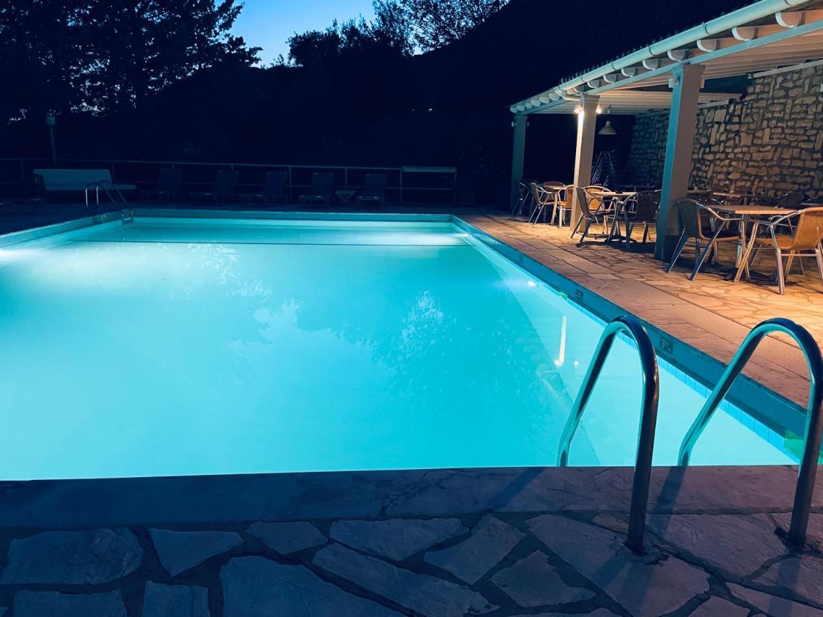 Mediterranean View Hotel バルバティ エクステリア 写真